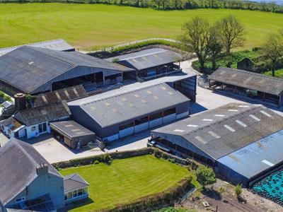 £3,300,000 - Carmarthen